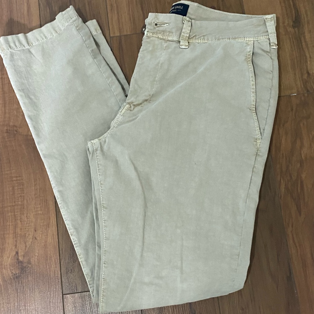 AE Men’s slim fit dress pants size 31/32
